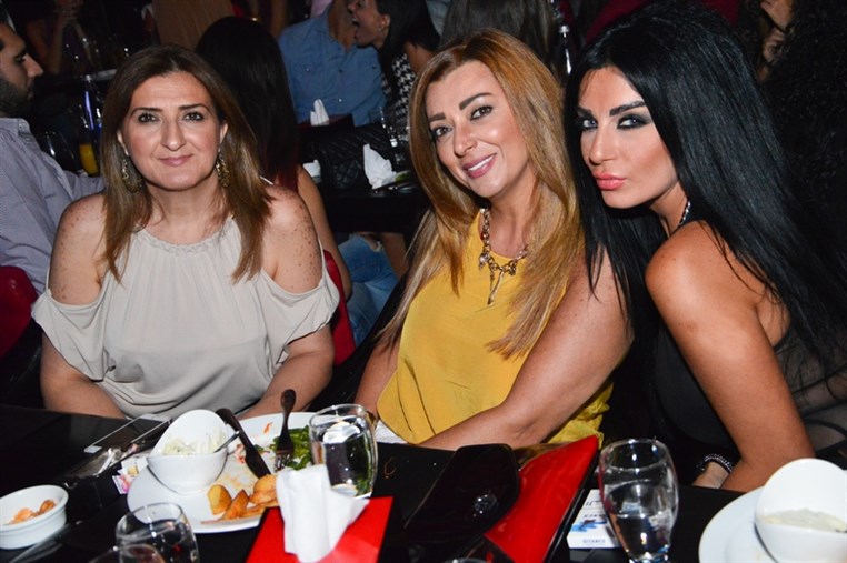 Diva Club On Saturday Night